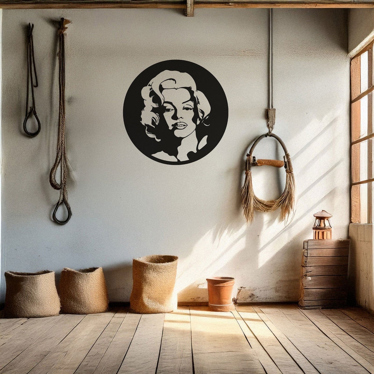 Laser Cut Metal Wall Decor Marilyn Monroe Design - Black Steel Art in 3 Sizes, Iconic Pop Art Style, Perfect Gift for Fans & Art Lovers